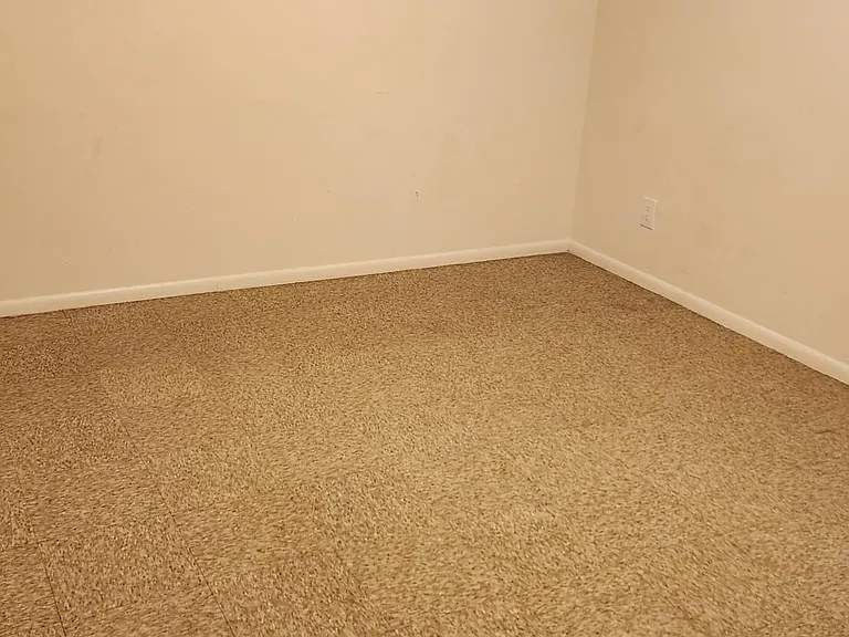 509 E Vogel Ave #3 — Photo 9