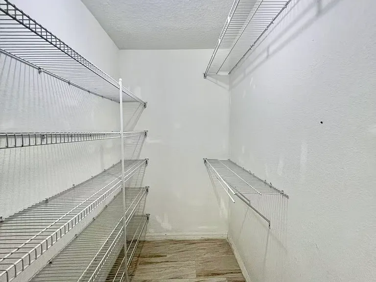 4416 Sherwood Forest Dr — Photo 14