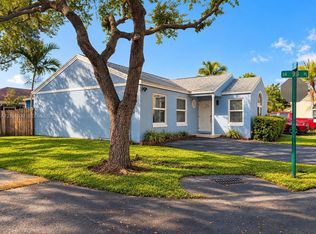 9982 SW 222nd St, Cutler Bay, FL 33190