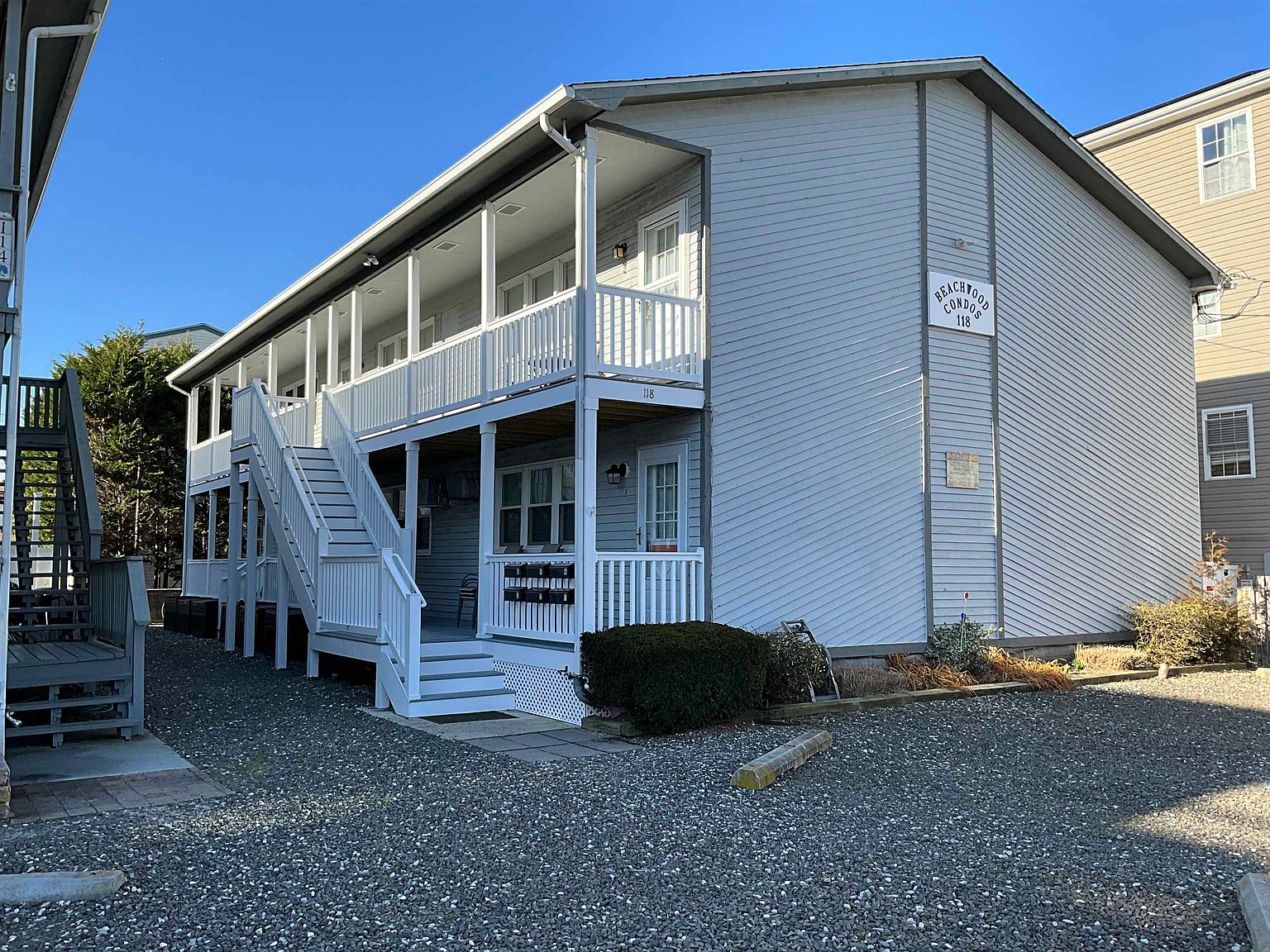 118 38th St APT 6, Sea Isle City, NJ 08243 Zillow