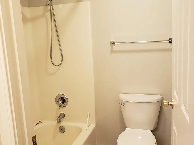 3018 W Villard St #3C — Photo 8