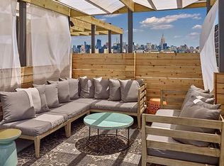 296 Coles St #514-3, Jersey City, NJ 07310
