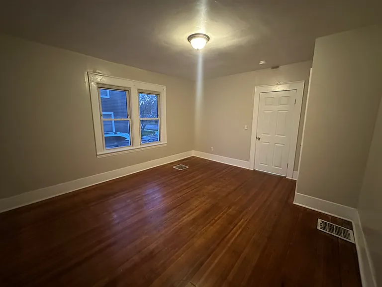 126 Westwood Ave #1 — Photo 7