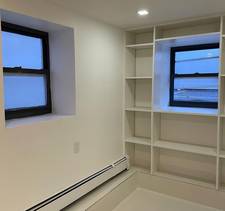 1st image of 131 Beach 122nd St #2.2