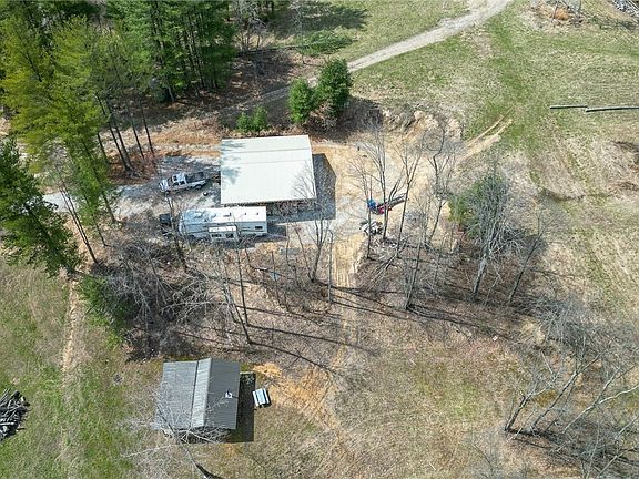 2nd image of 12345 Alpine Hwy
