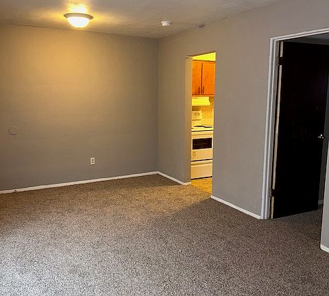 2nd image of 209 Castellano Dr #6