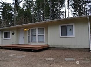 19602 10th St SW, Lakebay, WA 98349