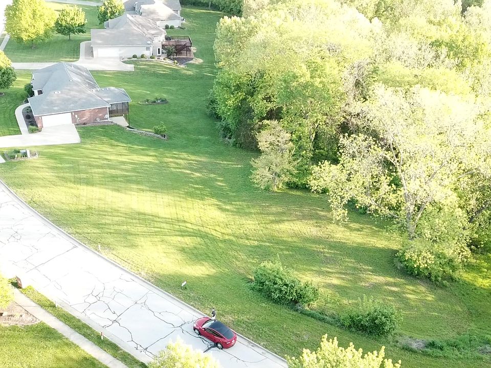 1st image of 9 Sunset Dr