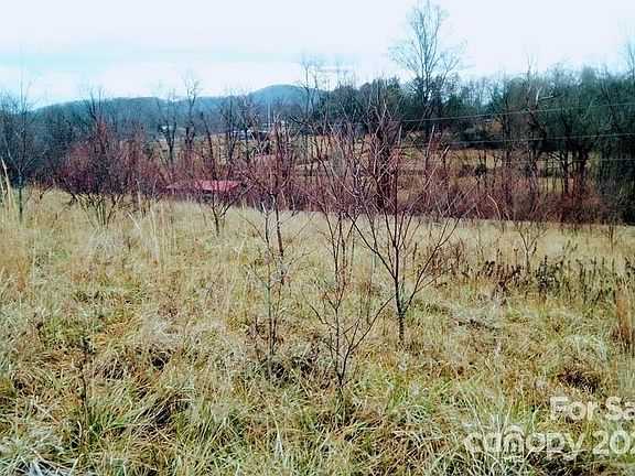 5th image of 993 Wilson Valley Dr