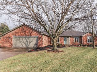 1977 Lake Run Dr, Greenwood, IN 46143