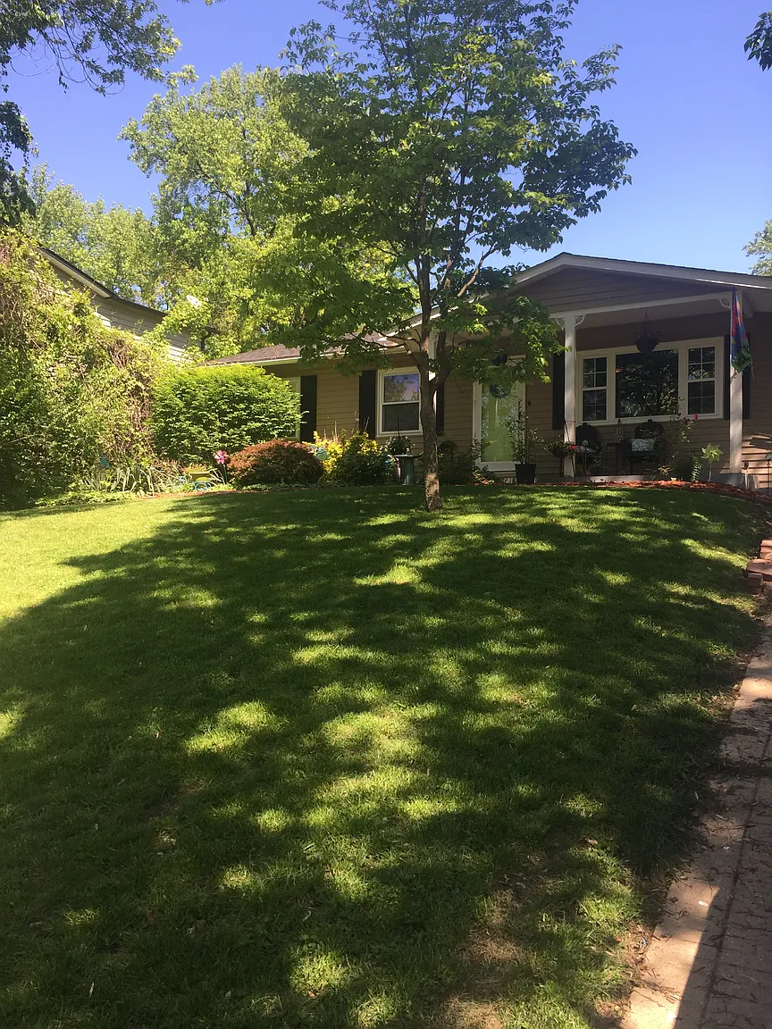 242 W Skyline Dr photo 1