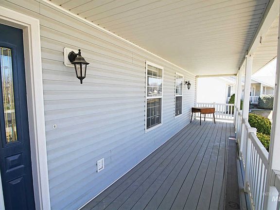 2nd image of 2666 Sagebrush Dr