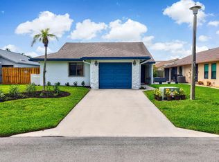 2390 NW 15th St, Delray Beach, FL 33445