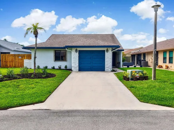 2390 NW 15TH Street NW, Delray Beach, FL 33445
