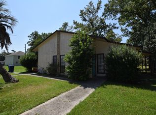 819 Frederick St #C22, Sulphur, LA 70663