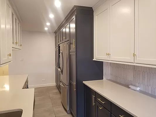5th image of 65-65 Wetherole St #3E
