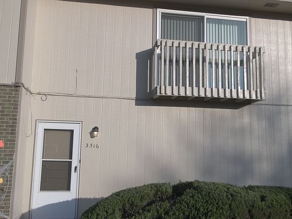 2nd image of 3306 McConnell Dr #3316