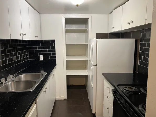 68 E 200 N APT 1, Salt Lake City, UT 84103