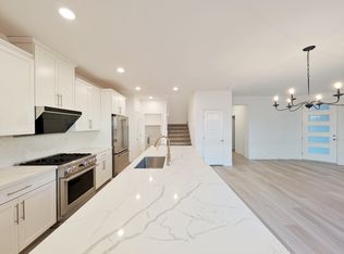 600 N Carriage Hill Dr #1087, Las Vegas, NV 89138