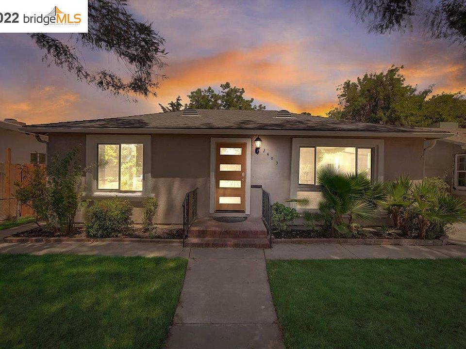 1st image of 2403 Oxford Way