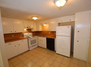 2100 Breezeway Cir APT 2, Ingleside, TX 78362