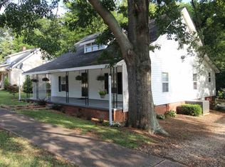 211 E South 4th St, Seneca, SC 29678