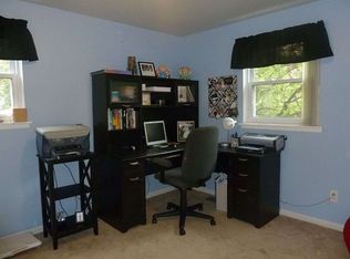 14045 Westmore St, Livonia, MI 48154