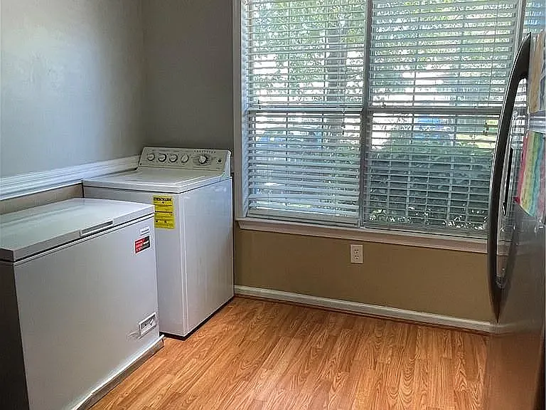 3211 Spruce Pine Rd — Photo 4