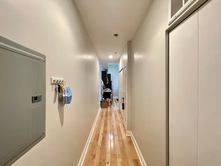 248 Market - Residential — Photo 2