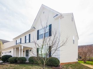 142 Sawhorse Dr, Mooresville, NC 28115