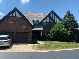 702 Kenmare Dr, Burr Ridge, IL 60527