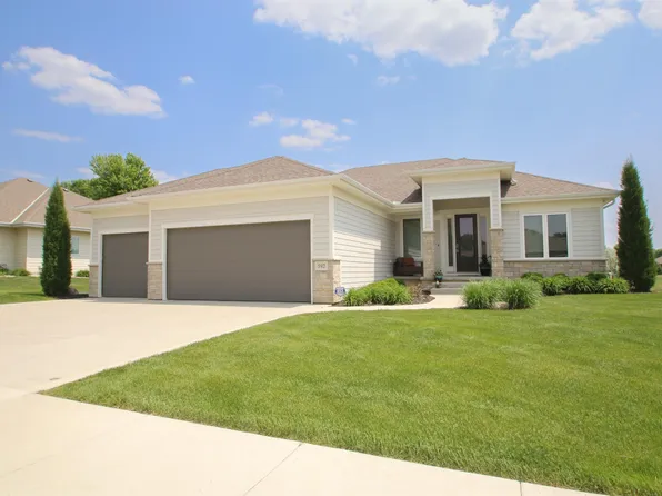 592 Oxbow Trl, Dakota Dunes, SD 57049