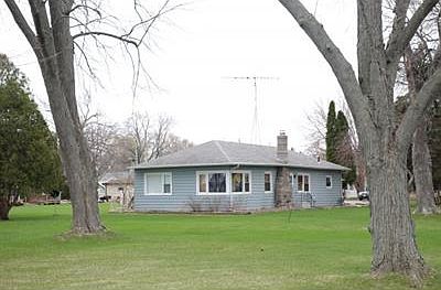 1st image of N7184 Winnebago Dr