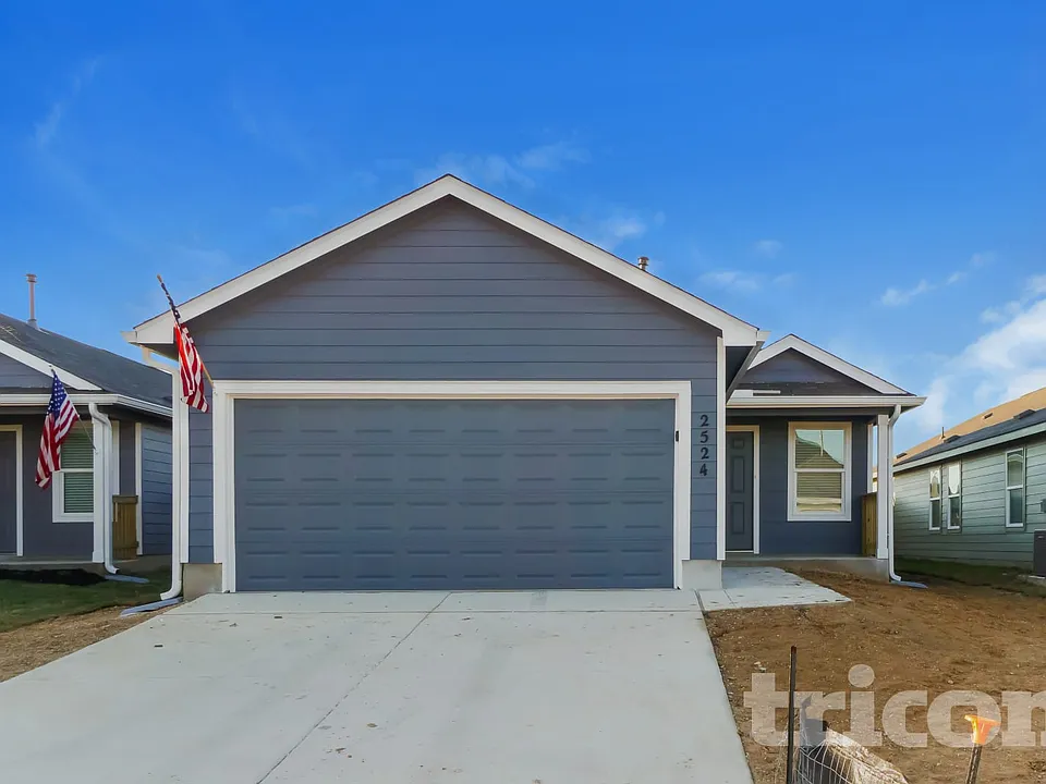 2524 Sweet Olive