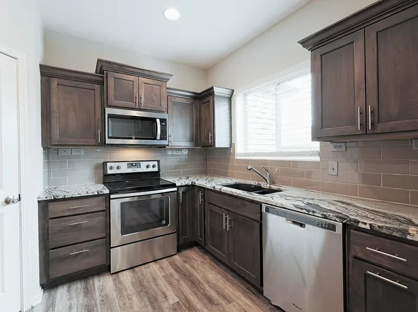 3809 Cabo Dr, Lincoln, NE 68516