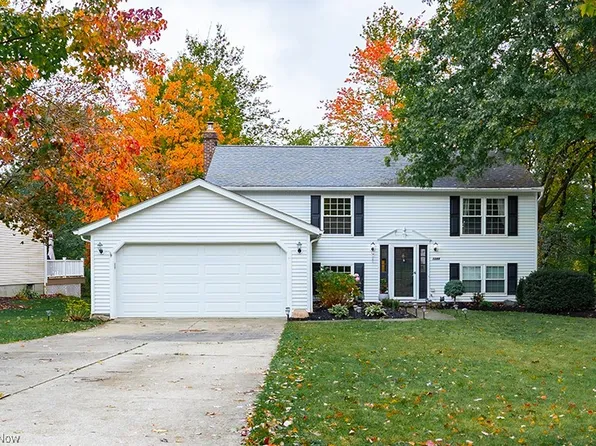 1285 Waldo Way, Twinsburg, OH 44087