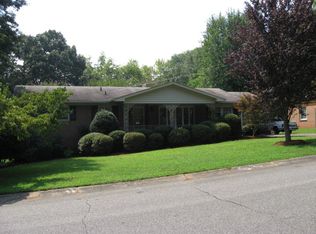 1103 Mark Dr, Shelby, NC 28152