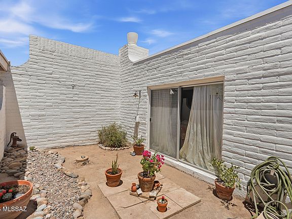 4th image of 2154 N Calle De Vida