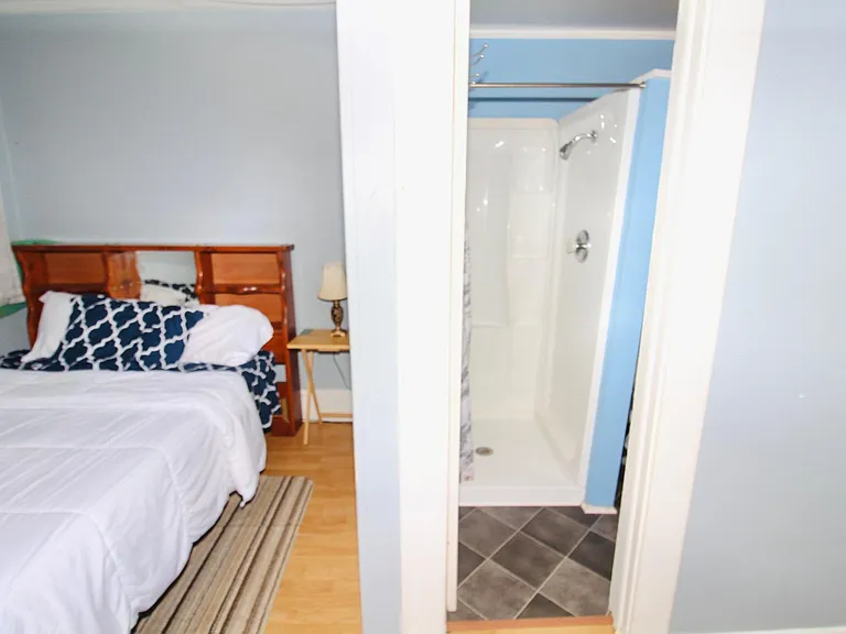 72 Lakeview Dr #6 — Photo 10