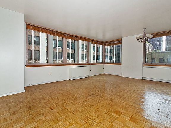5th image of 235 E 40th St APT 4G