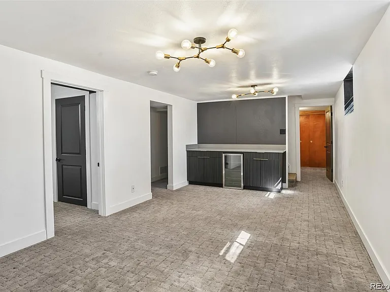 9309 Highland Pl — Photo 18