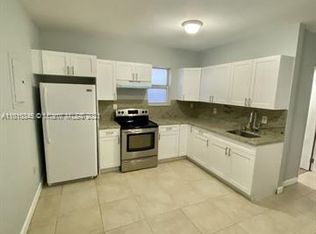 2756 SW 4th St, Miami, FL 33135