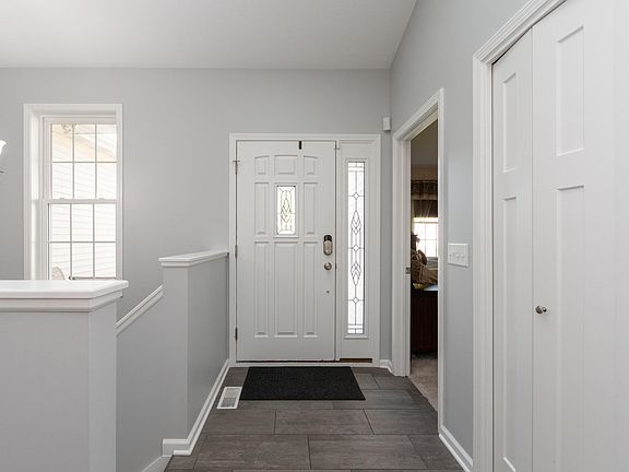 4th image of 8228 Pattiwood Ln