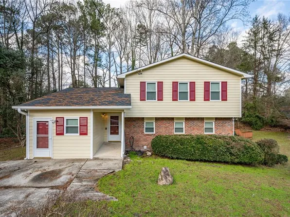 9577 Winding Way Ln, Jonesboro, GA 30238