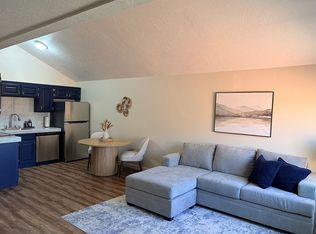 860 S Village Rd APT E11, Saint George, UT 84770