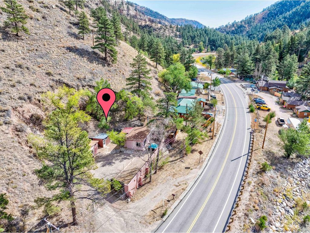 1525 W US Highway 34