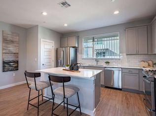 Villae ATX Luxury Rental Townhomes, Manchaca, TX 78652