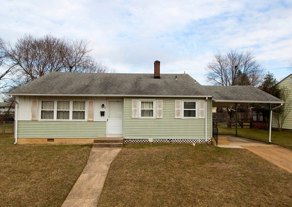1st image of 8 Granville Ln