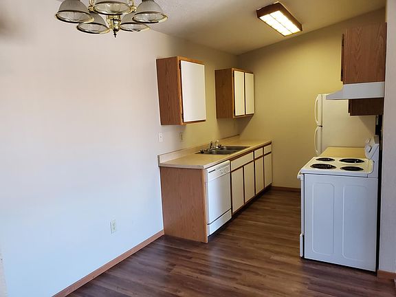 2nd image of 663 Faidley Pl APT 3
