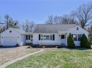 11 French St, Seymour, CT 06483